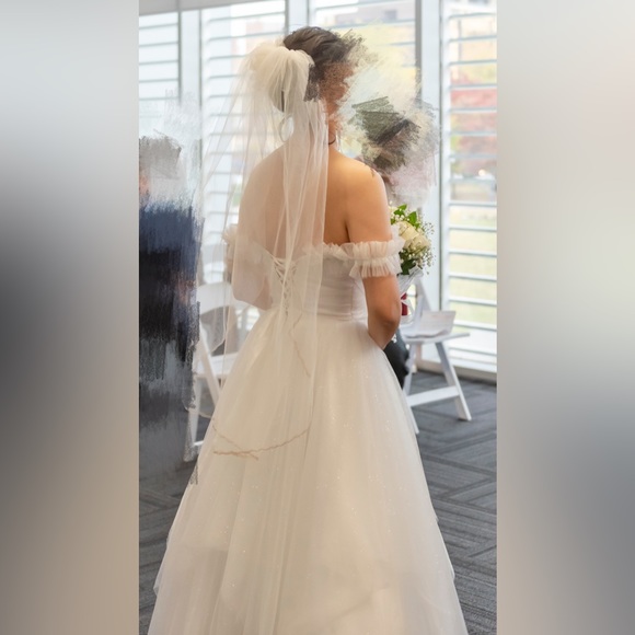 Wedding dress, Evening dress - Picture 3 of 8